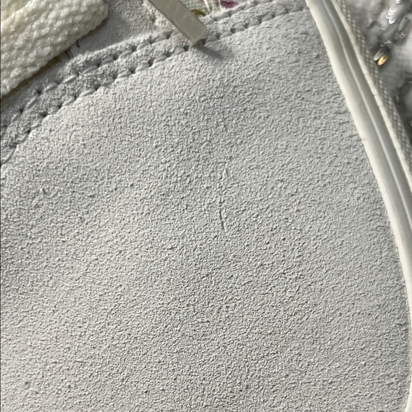 NWOT Vans Old Skool Vintage Floral Sneakers - Picture 6 of 9